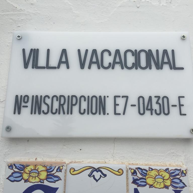 Villa Mercedes Кала-Лонга Экстерьер фото